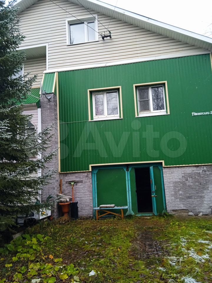 Коттедж, 260 м², 20 соток