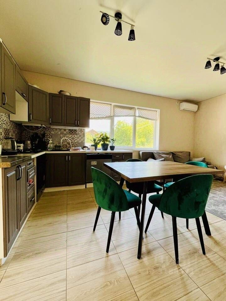 Дом, 111 м², 8.2 соток