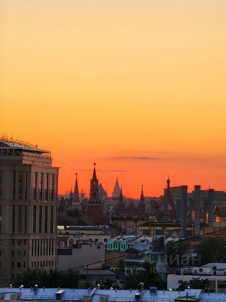 2-комн., 63 м², 9/9 этаж