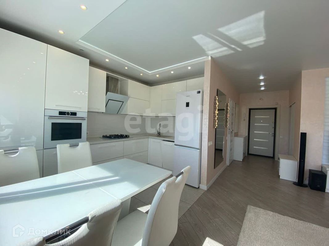 2-комн., 74 м², 9/10 этаж