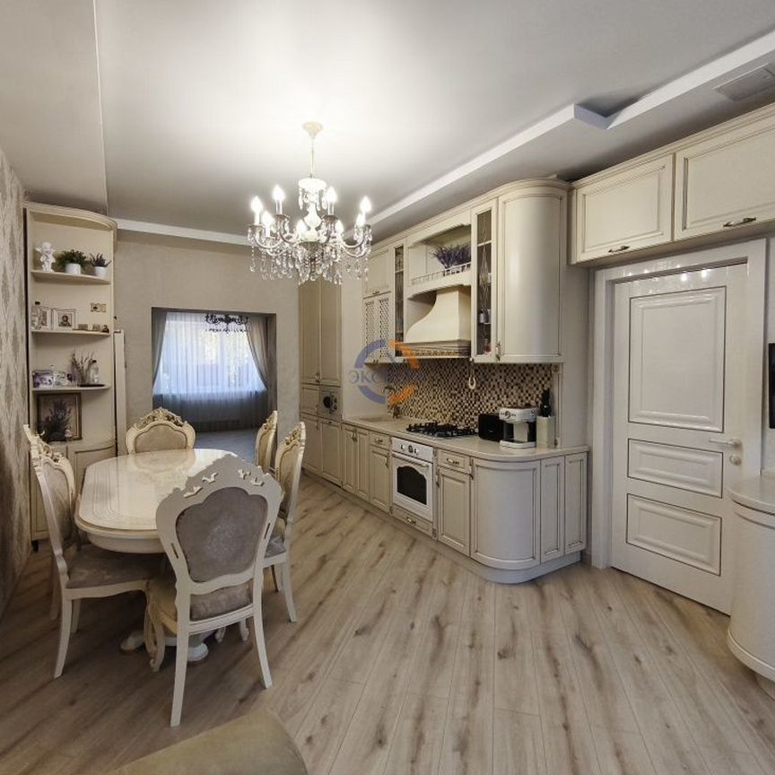 Таунхаус, 282.8 м², 2 сотки