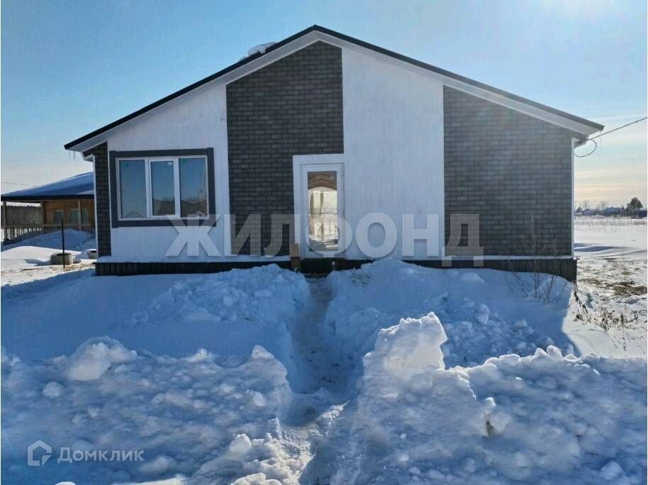 Дом, 111.6 м², 13.04 соток