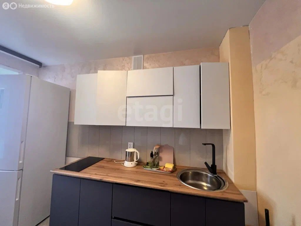 2-комн. квартира, 48 м2, 3/5 этаж