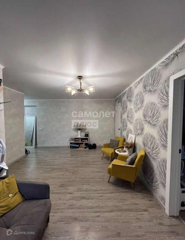 2-комн., 43.2 м², 1/5 этаж