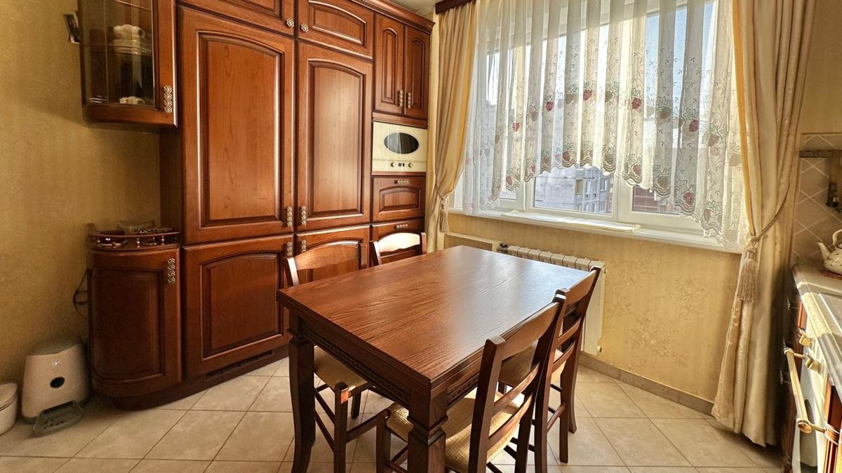 3-комн., 77 м², 11/17 этаж