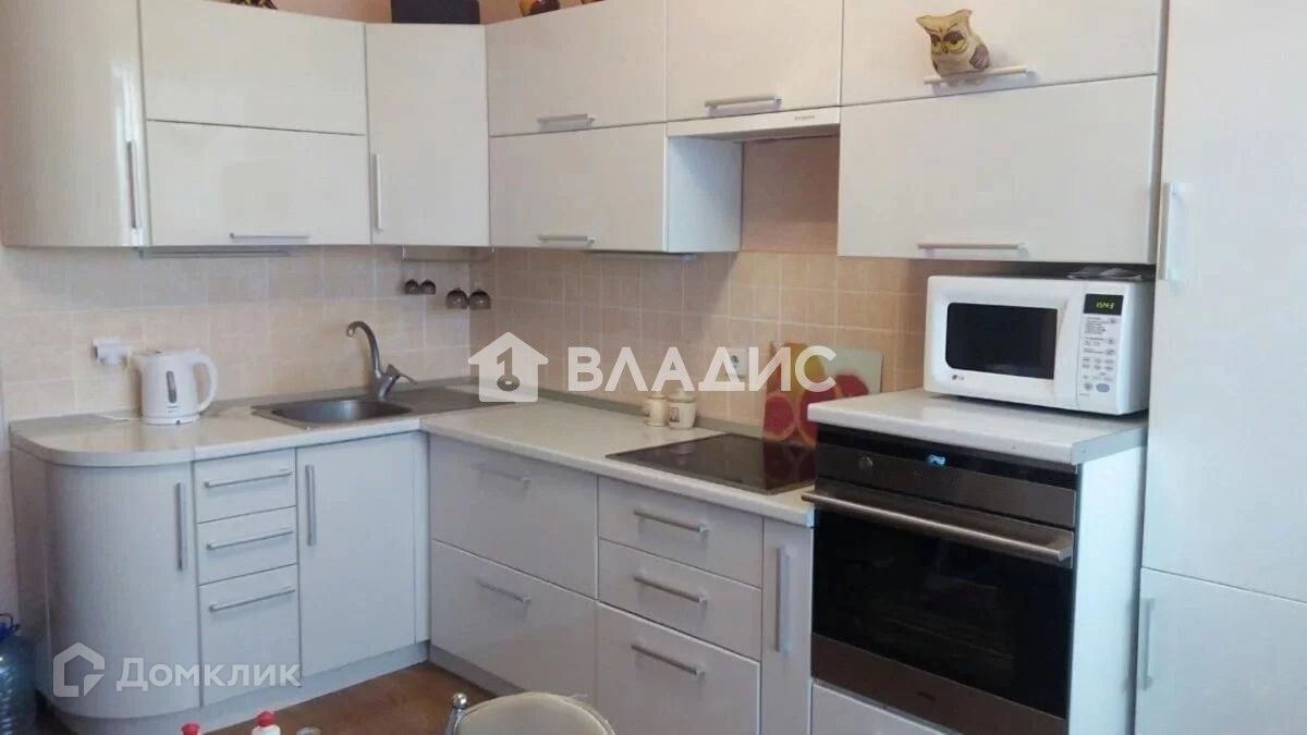 3-комн. квартира, 101.4 м2, 3/16 этаж