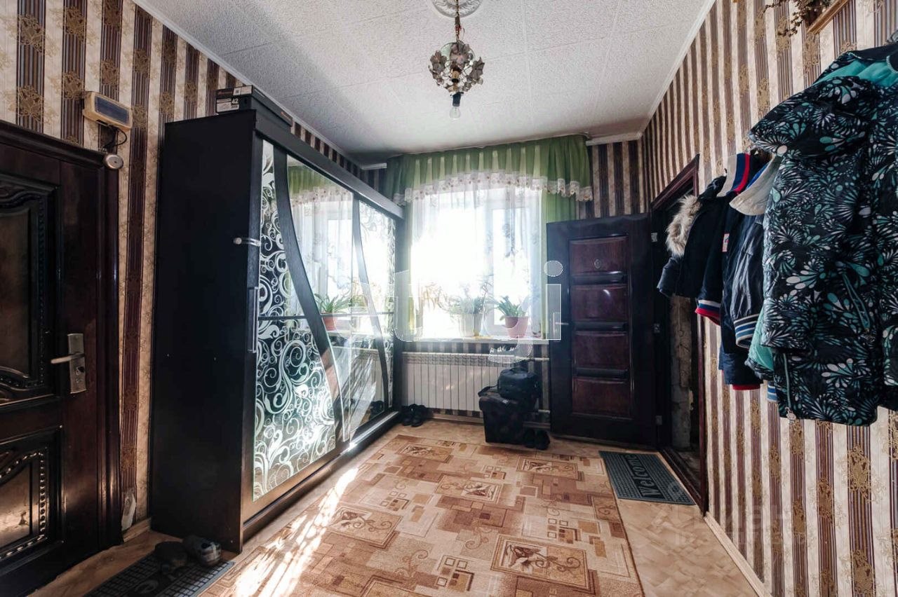 Дом, 399.2 м², 15.8 соток