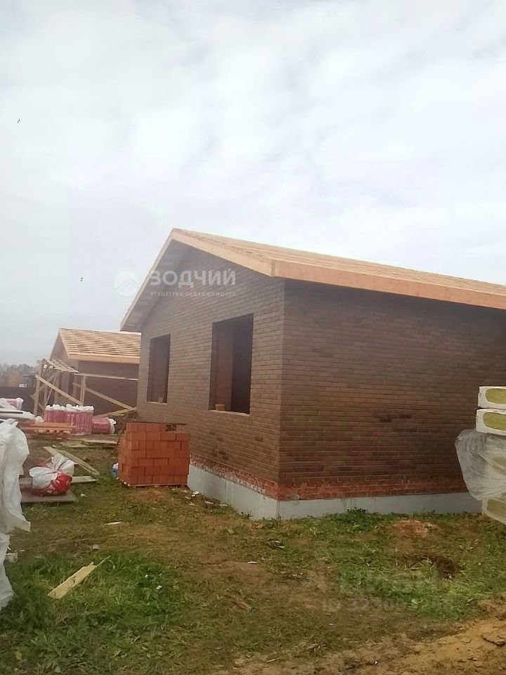 Коттедж, 90 м², 6 соток