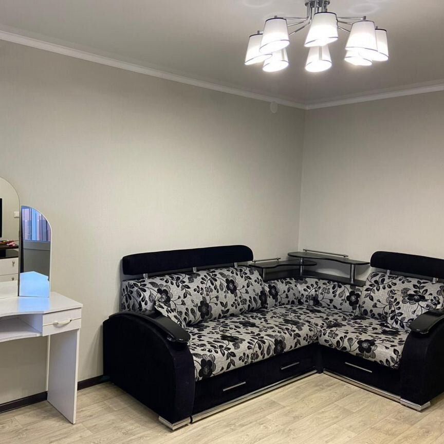 1-комн., 40 м², 8/16 этаж