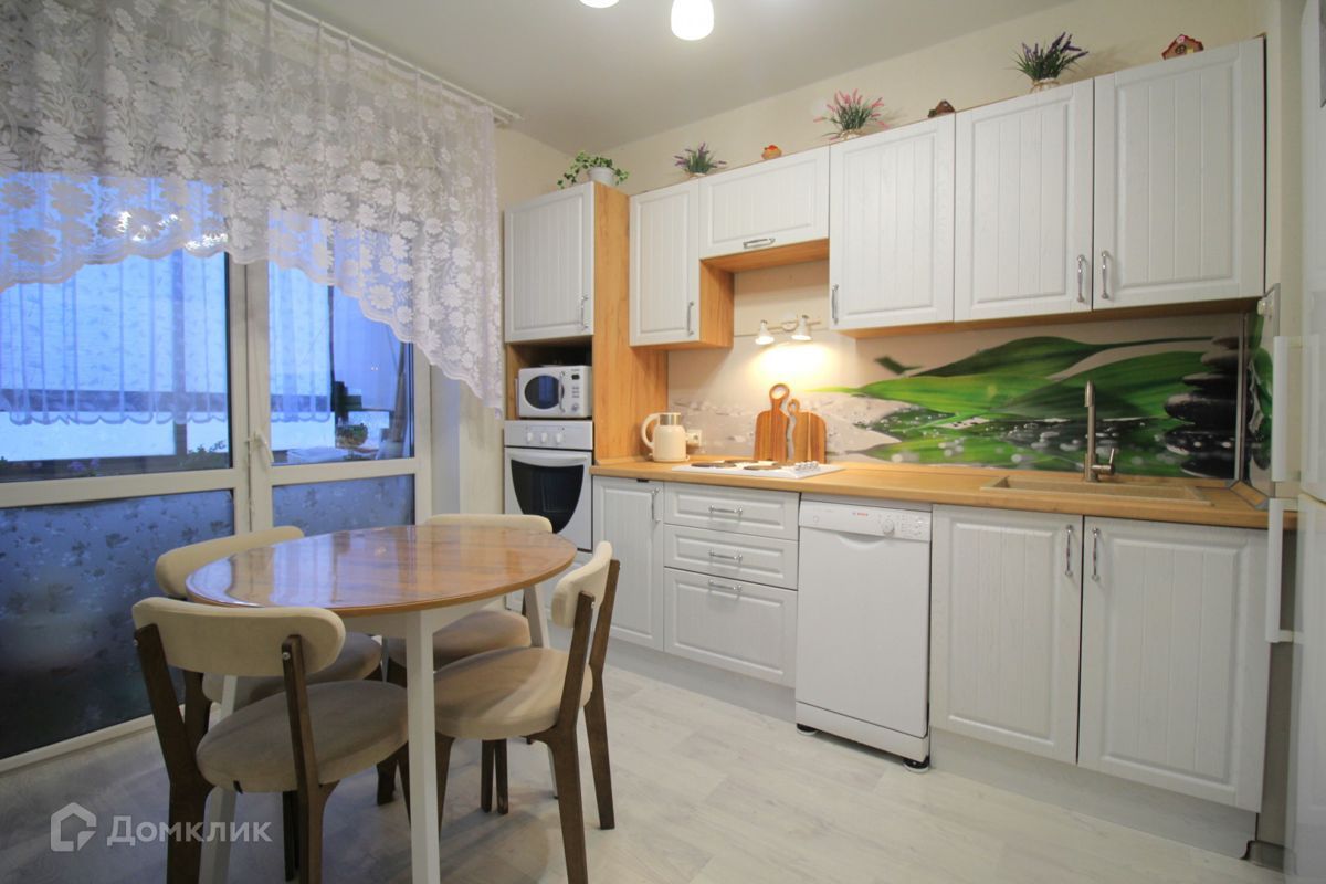 3-комн., 60.2 м², 1/25 этаж