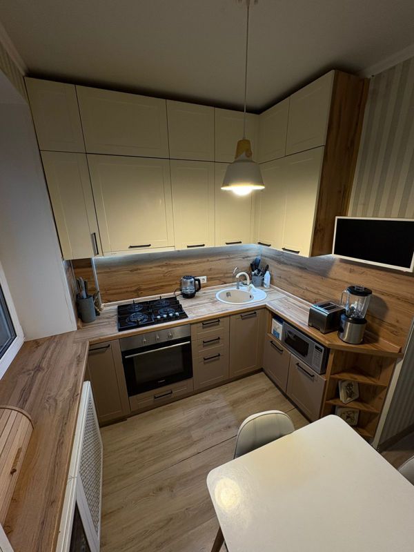 3-комн., 56 м², 1/5 этаж