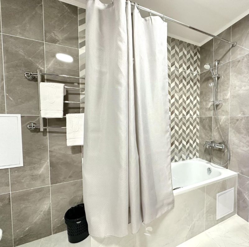 Комната, 60 м², 2-комн.