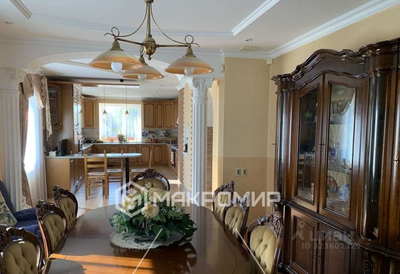 Дом, 453 м², 20 соток