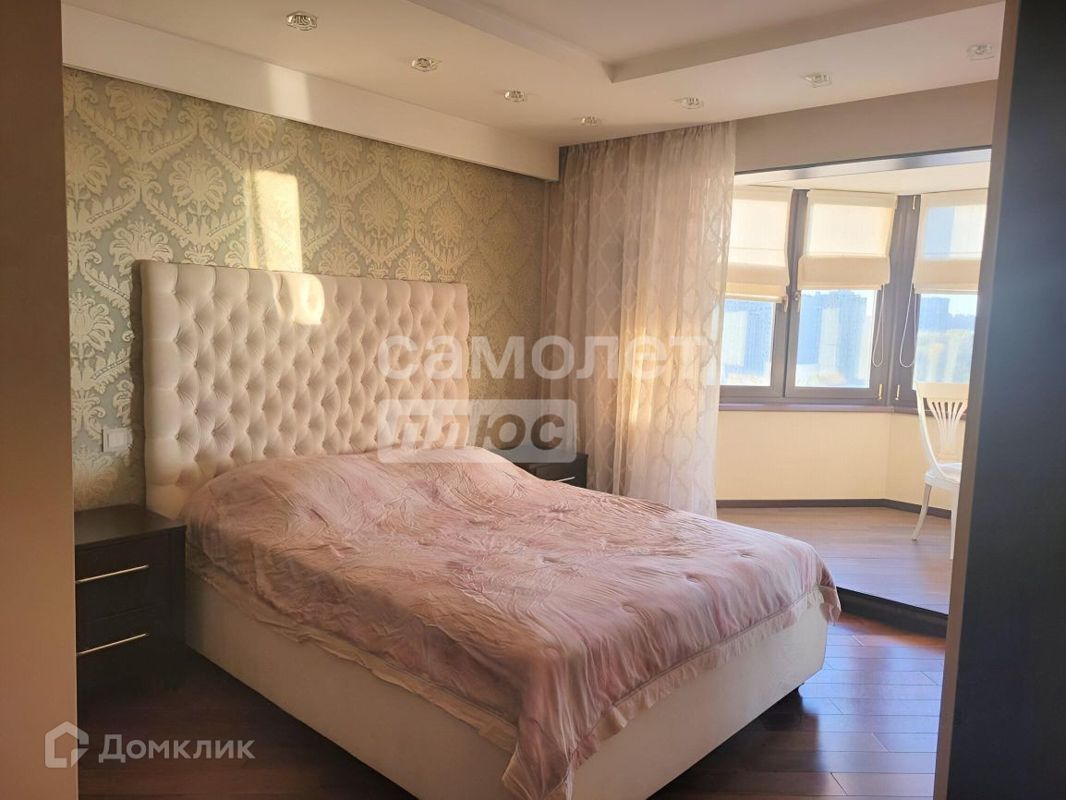 2-комн., 63.7 м², 15/17 этаж