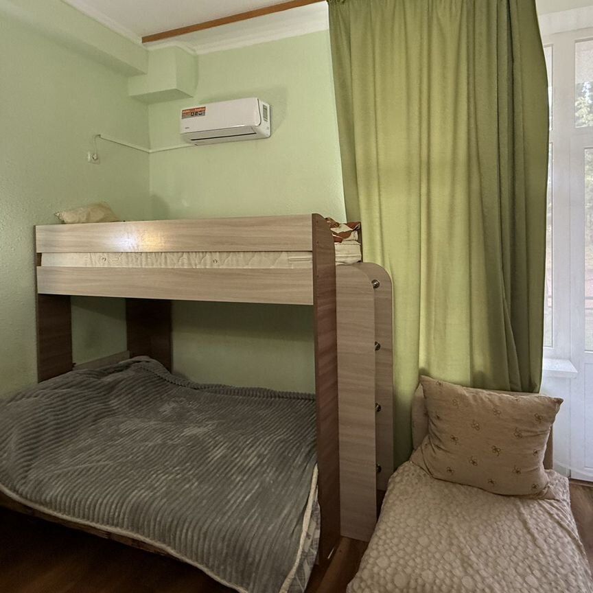 Студия, 18 м², 1/4 этаж