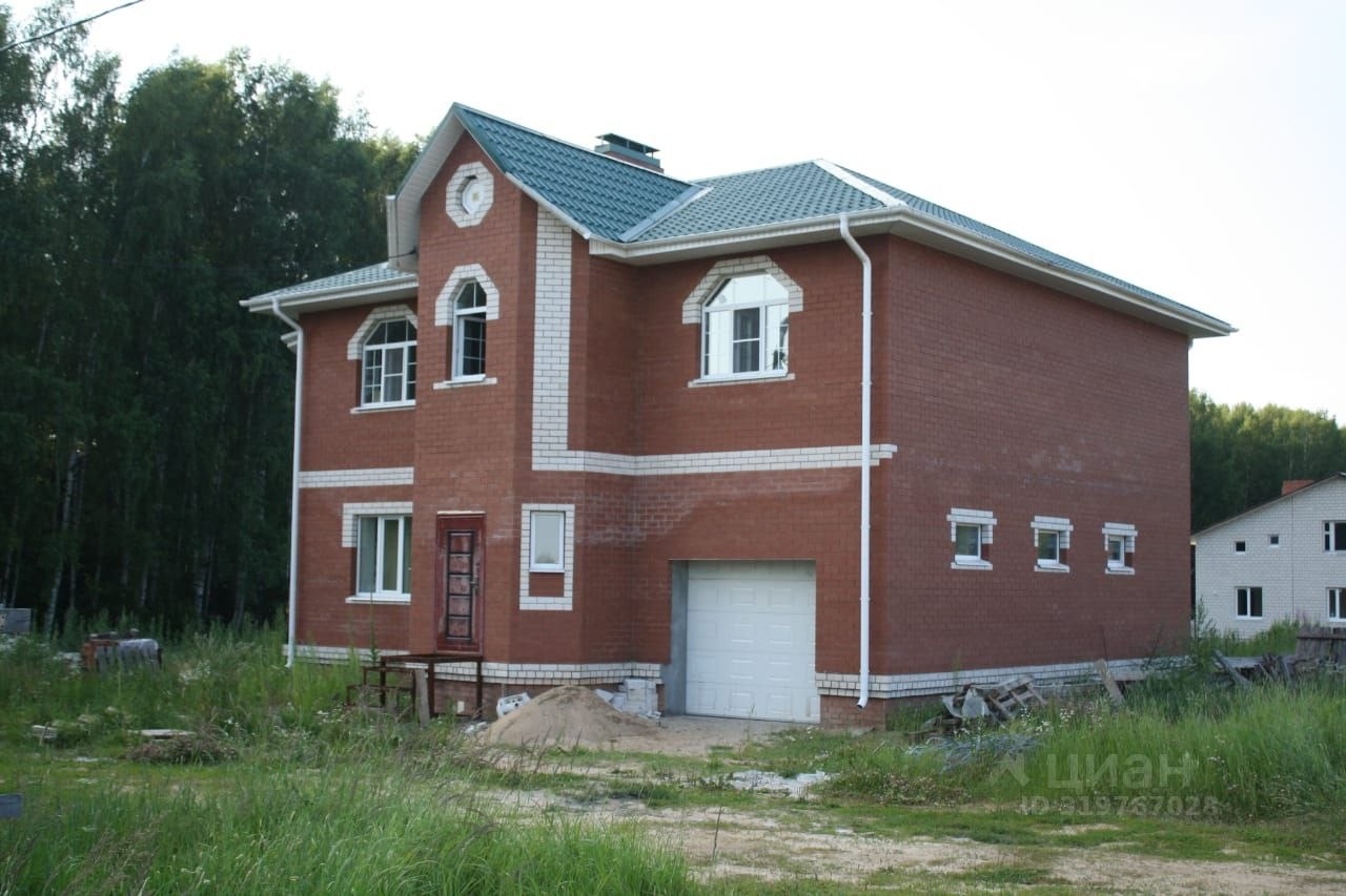 Дом, 275 м², 10 соток