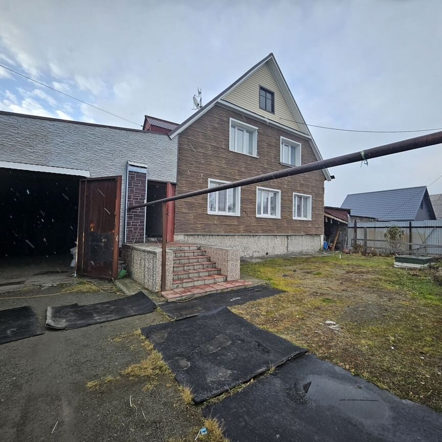 Дом, 314.3 м², 10.4 соток