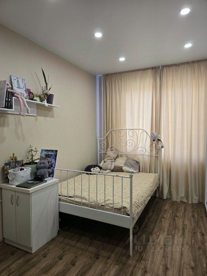 2 этажный, Таунхаус, 200 м², 4 сотки, 2 этажа