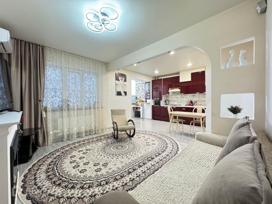 2-комн. квартира, 58.8 м2, 1/10 этаж