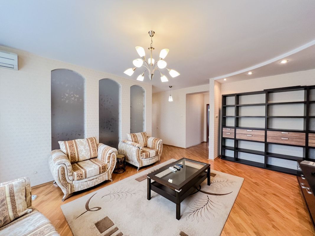 2-комн. квартира, 88.9 м2, 5/6 этаж