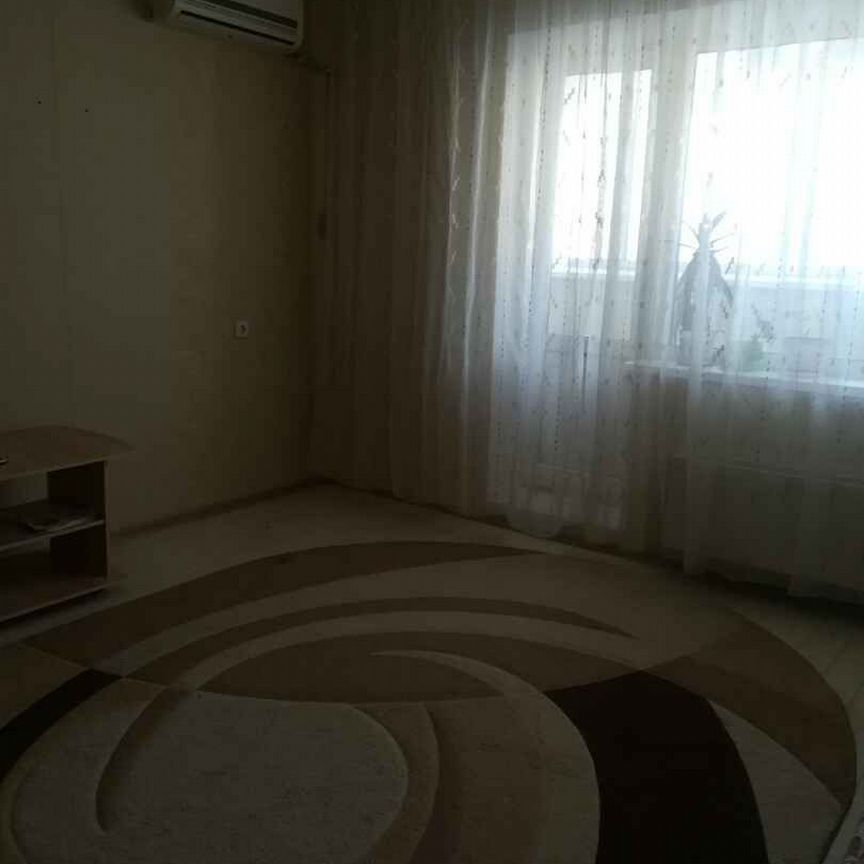 2-комн., Квартира, 570 м², 3/10 этаж