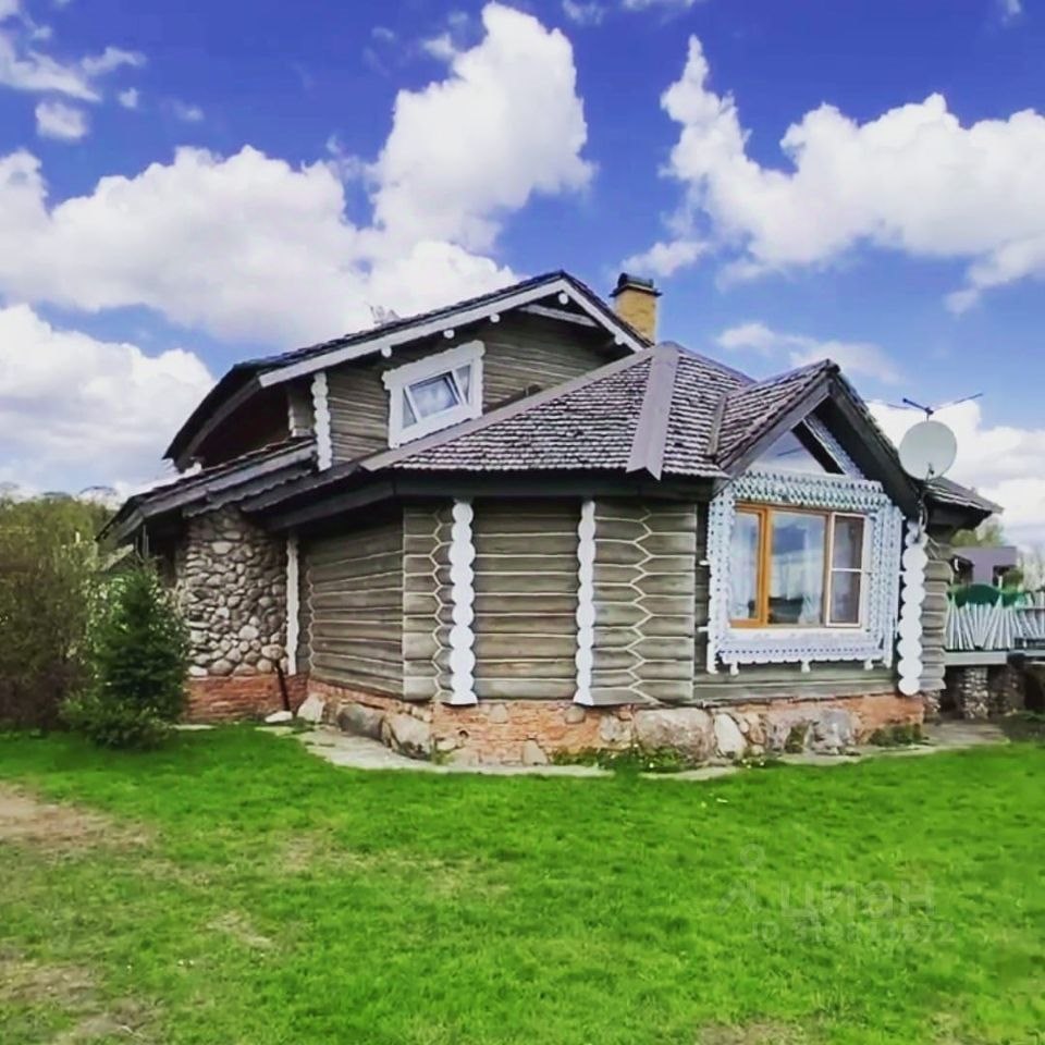 Коттедж, 250 м², 22.2 сотки