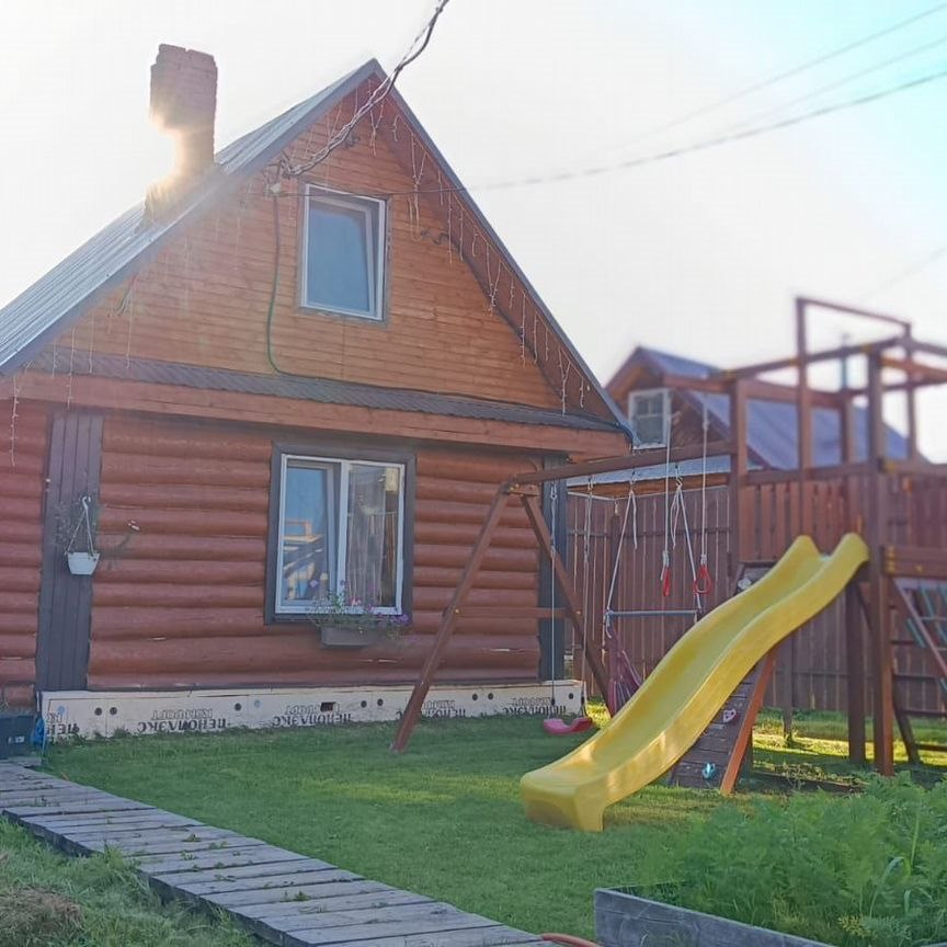 Коттедж, 65 м², 8 соток