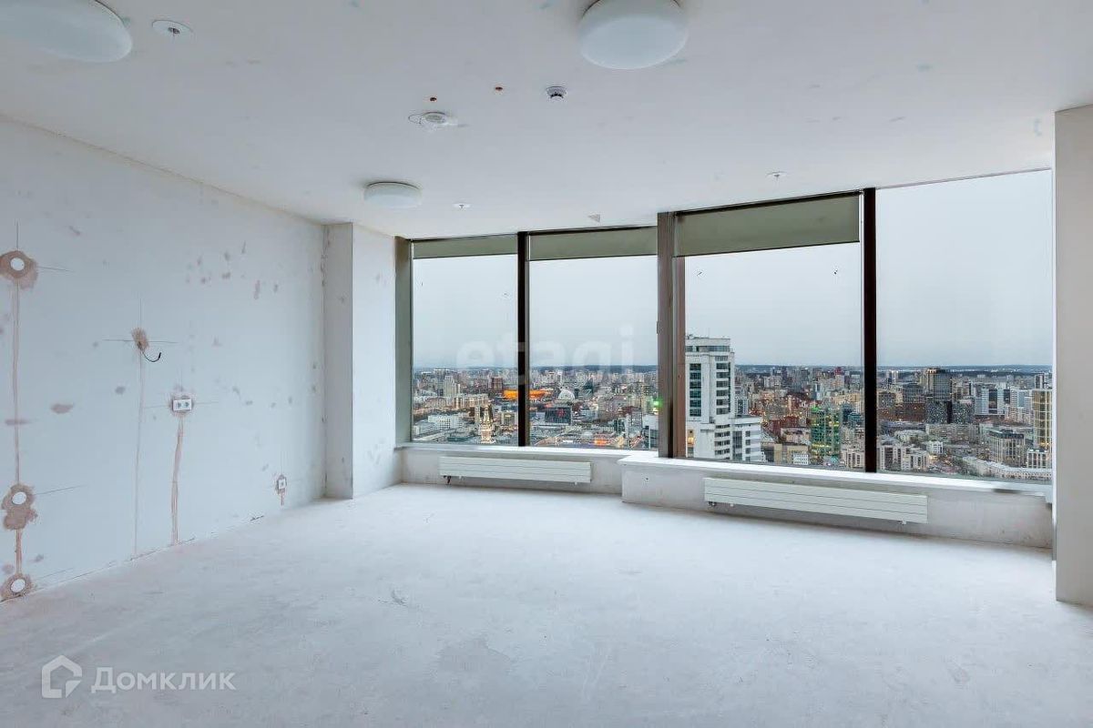 2-комн., 129.5 м², 35/52 этаж