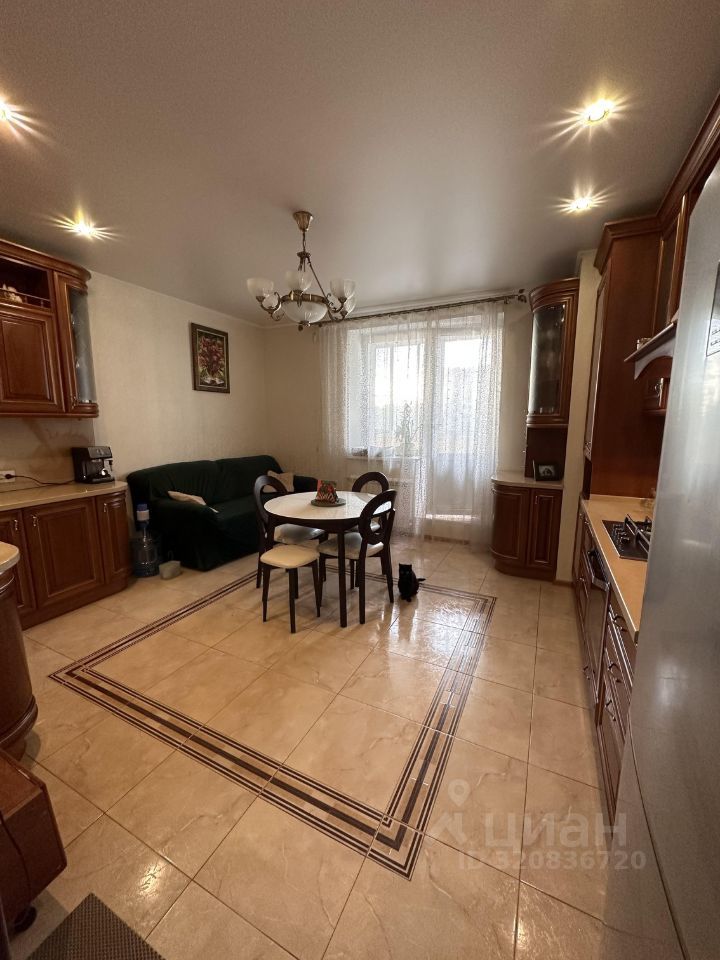 2-комн., 85.7 м², 4/10 этаж