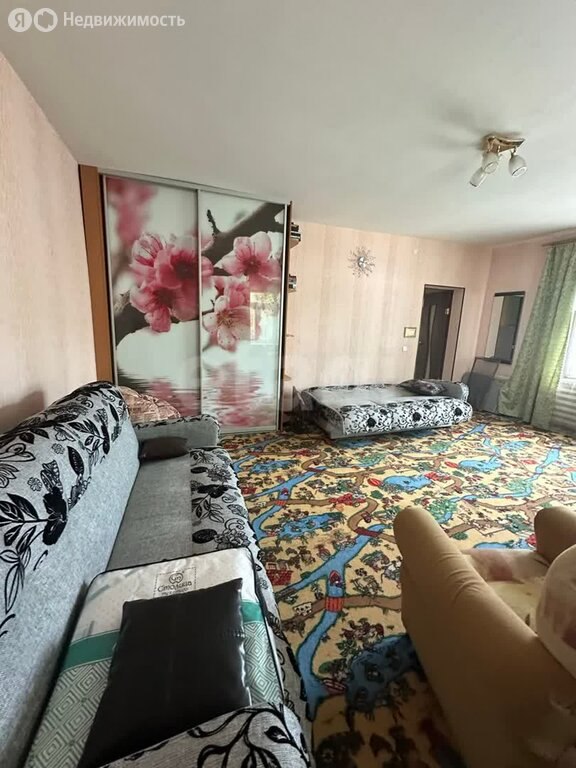 3-этажный дом, 226 м², 40 соток