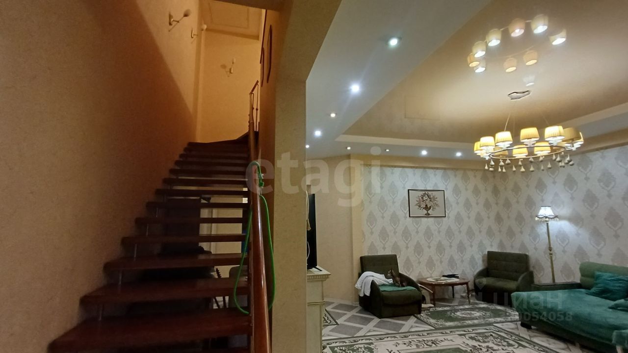 2 этажный, Таунхаус, 166 м², 2.1 сотки, 2 этажа
