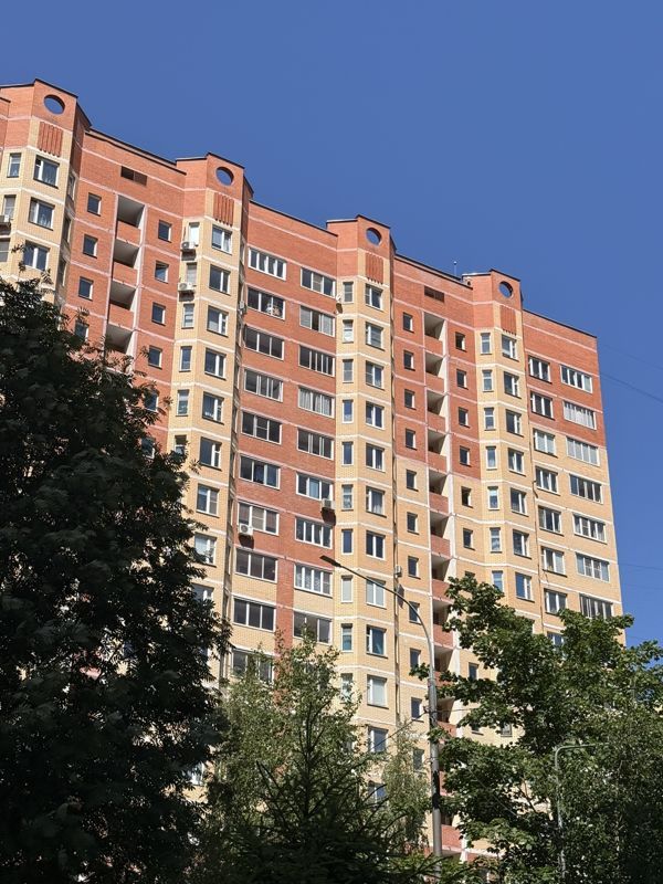 2-комн., 67.7 м², 10/17 этаж
