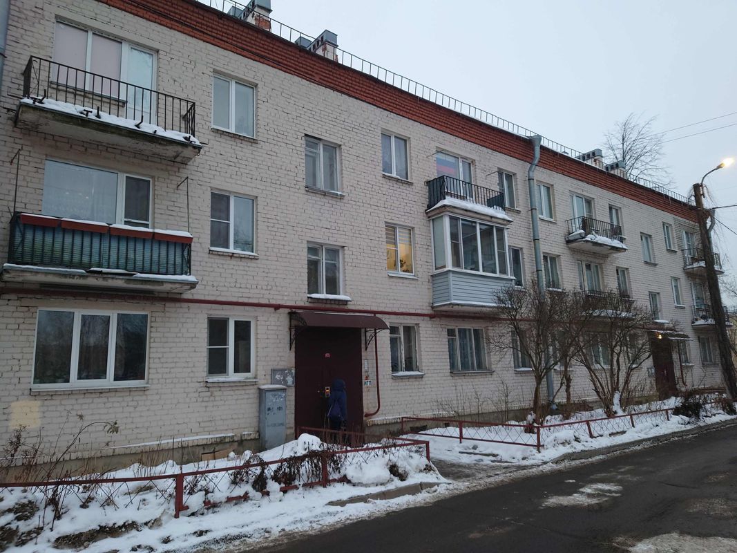 2-комн., 42 м², 3/3 этаж