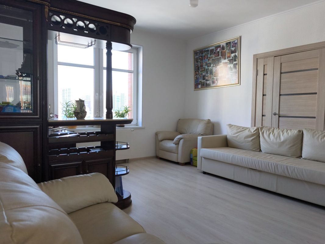 3-комн., 93.4 м², 7/13 этаж