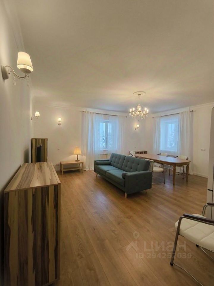 4-комн., 110 м², 2/3 этаж