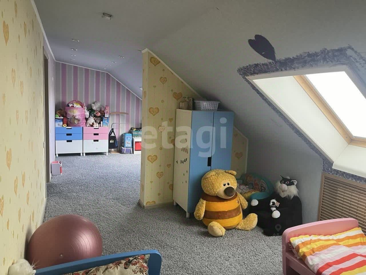 4-комн., Квартира, 241.9 м², 1/3 этаж