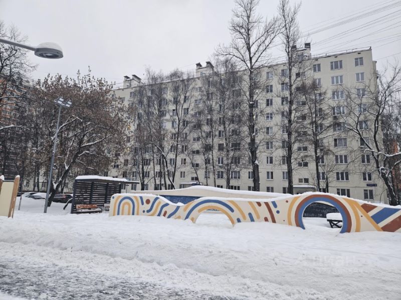 3-комн., 49 м², 1/9 этаж