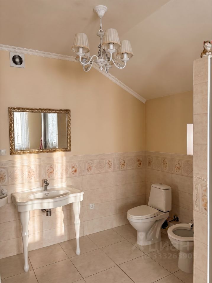 2 этажный, Дом, 231.5 м², 4.04 сотки, 2 этажа