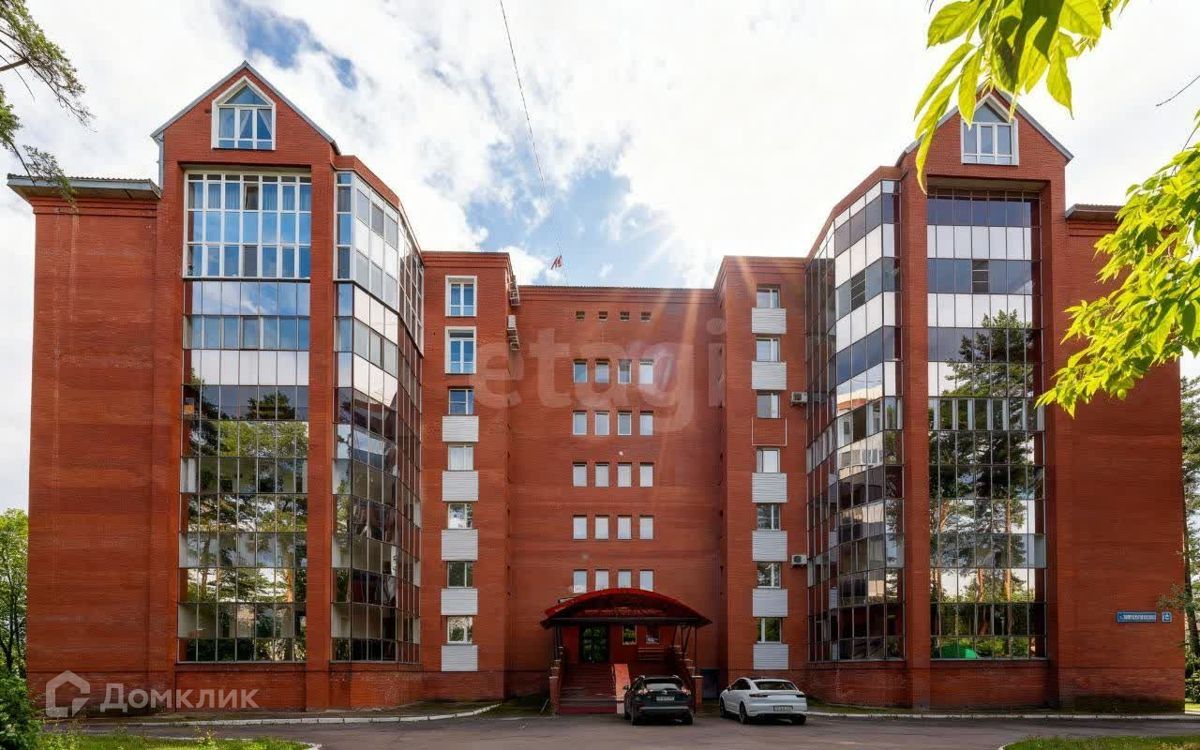 4-комн., 177 м², 1/7 этаж