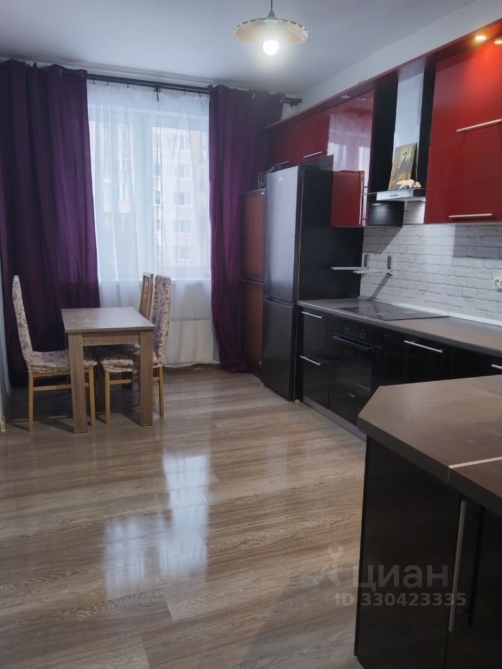 3-комн. квартира, 81.8 м2, 2/11 этаж