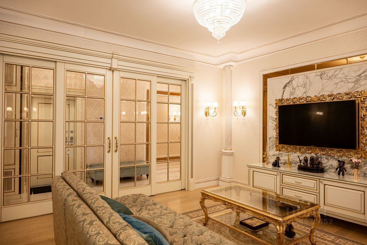 3-комн. квартира, 150 м2, 14/15 этаж