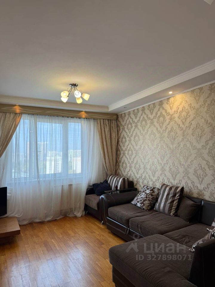 3-комн. квартира, 80.3 м2, 17/19 этаж