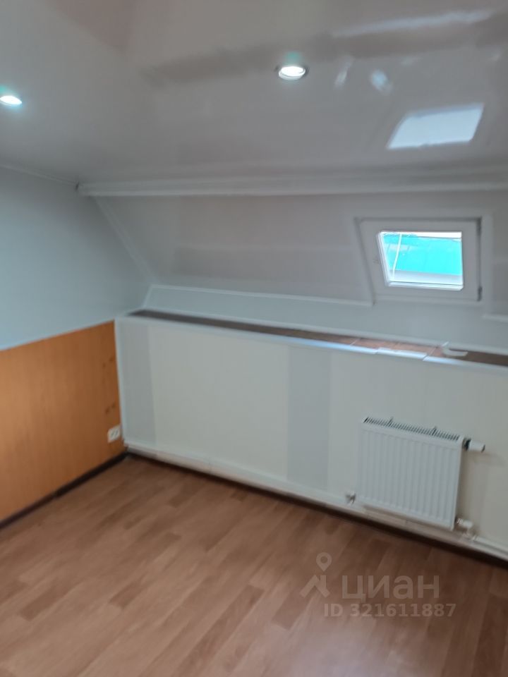 Офис, 12 м², 2/2 этаж