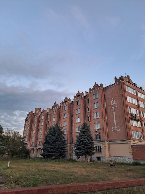 3-комн. квартира, 80.8 м2, 2/6 этаж