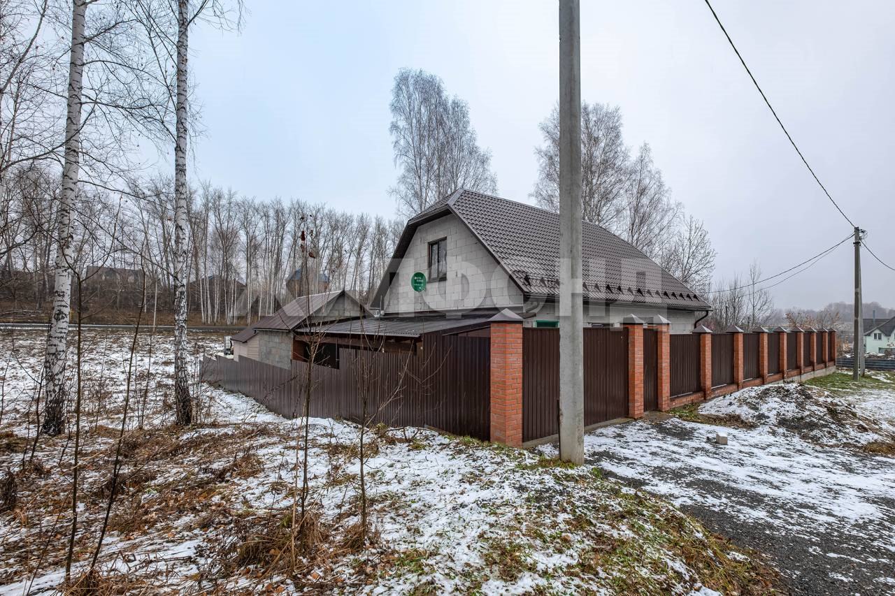  дом, 102 м², 12 соток