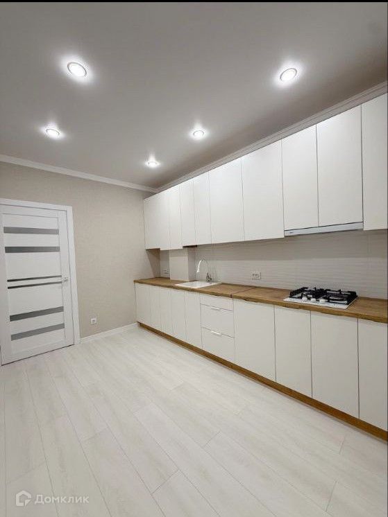 1-комн., 42 м², 9/9 этаж