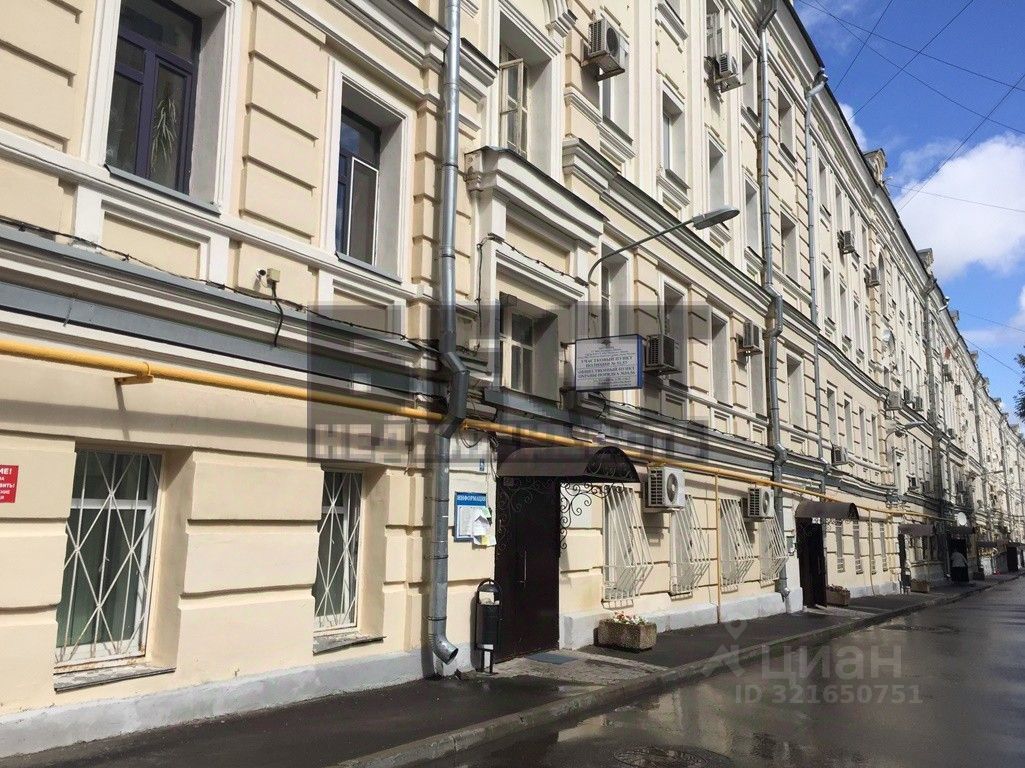 6-комн., 180 м², 4/4 этаж