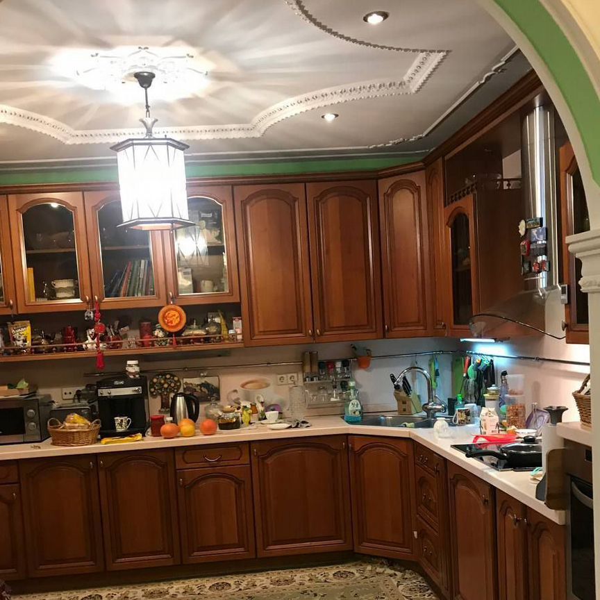 7-комн., 195.9 м², 7/8 этаж
