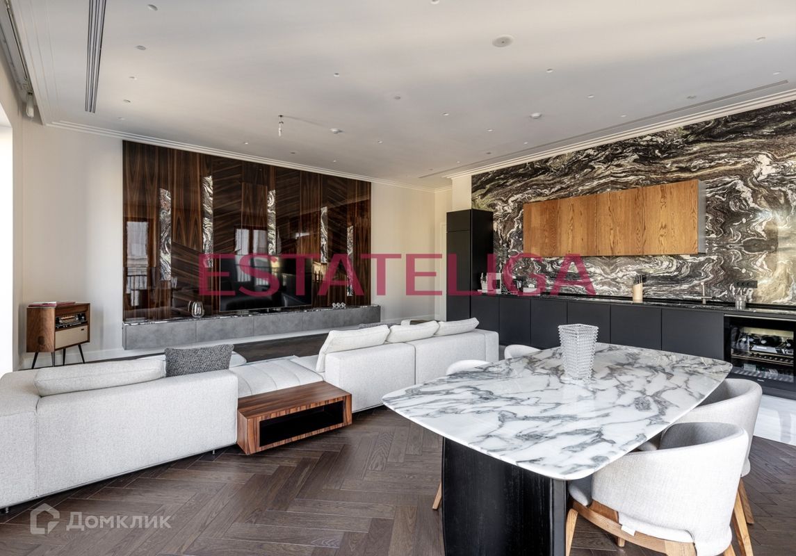 3-комн., 160 м², 7/9 этаж