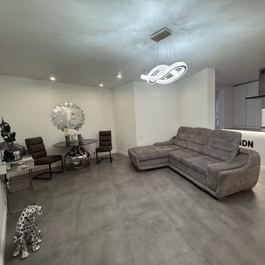 3-комн., 91 м², 1/9 этаж